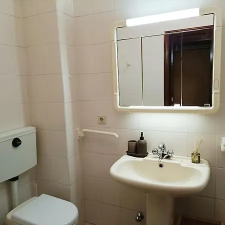 White Glam Ap Appartement
